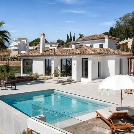 Sereno Ref #96 Villa Marbella