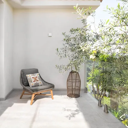 Villa Sereno Ref #96 Marbella